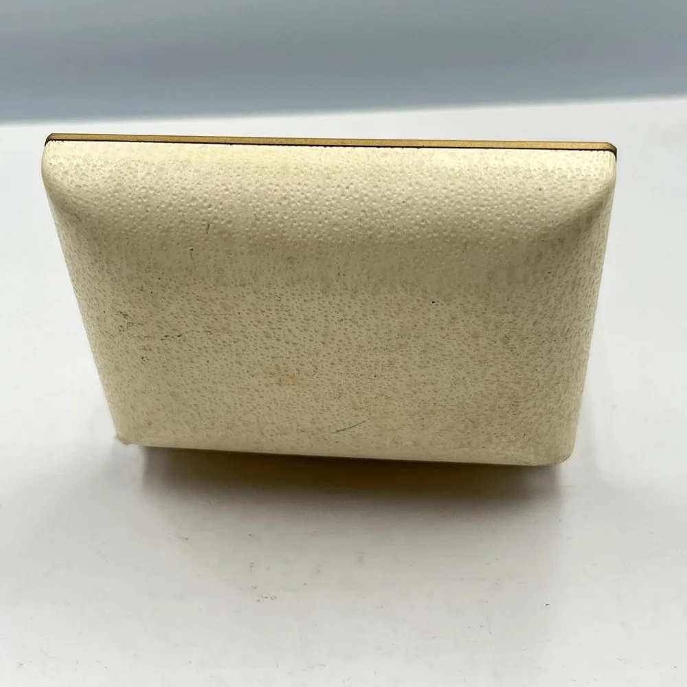 Vintage Krementz Cream Faux Leather Jewelry Box Small Clamshell Display Case